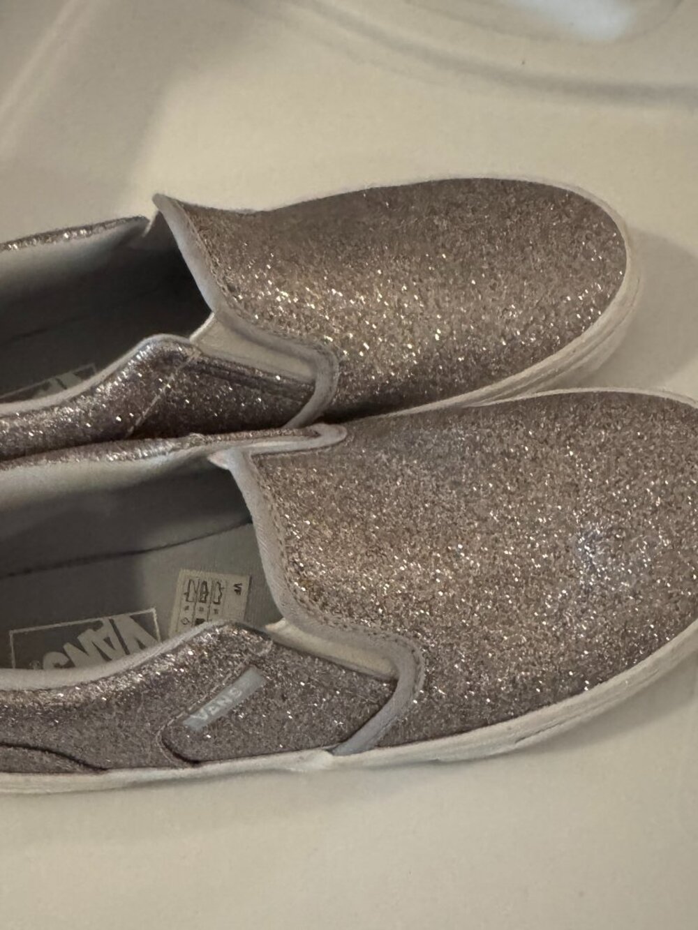 Vans Girls' Missy Silver Glitter Slip-On Sneakers, S:Girls' 3, Excellent Shape - Picture 5 of 8
